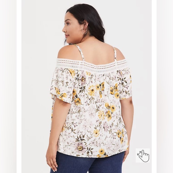 Perfect Christmas Present Torrid New Cold Shoulder Boho top Size 3 3X - Picture 6 of 6
